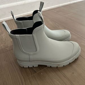 Everlane Rain Boots Size 10